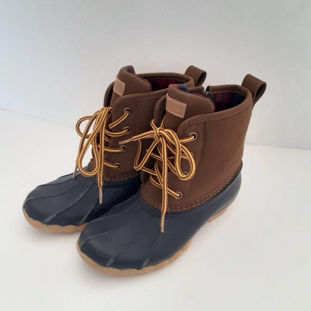 Tommy Hilfiger Ryan Duck lace up ankle boots.